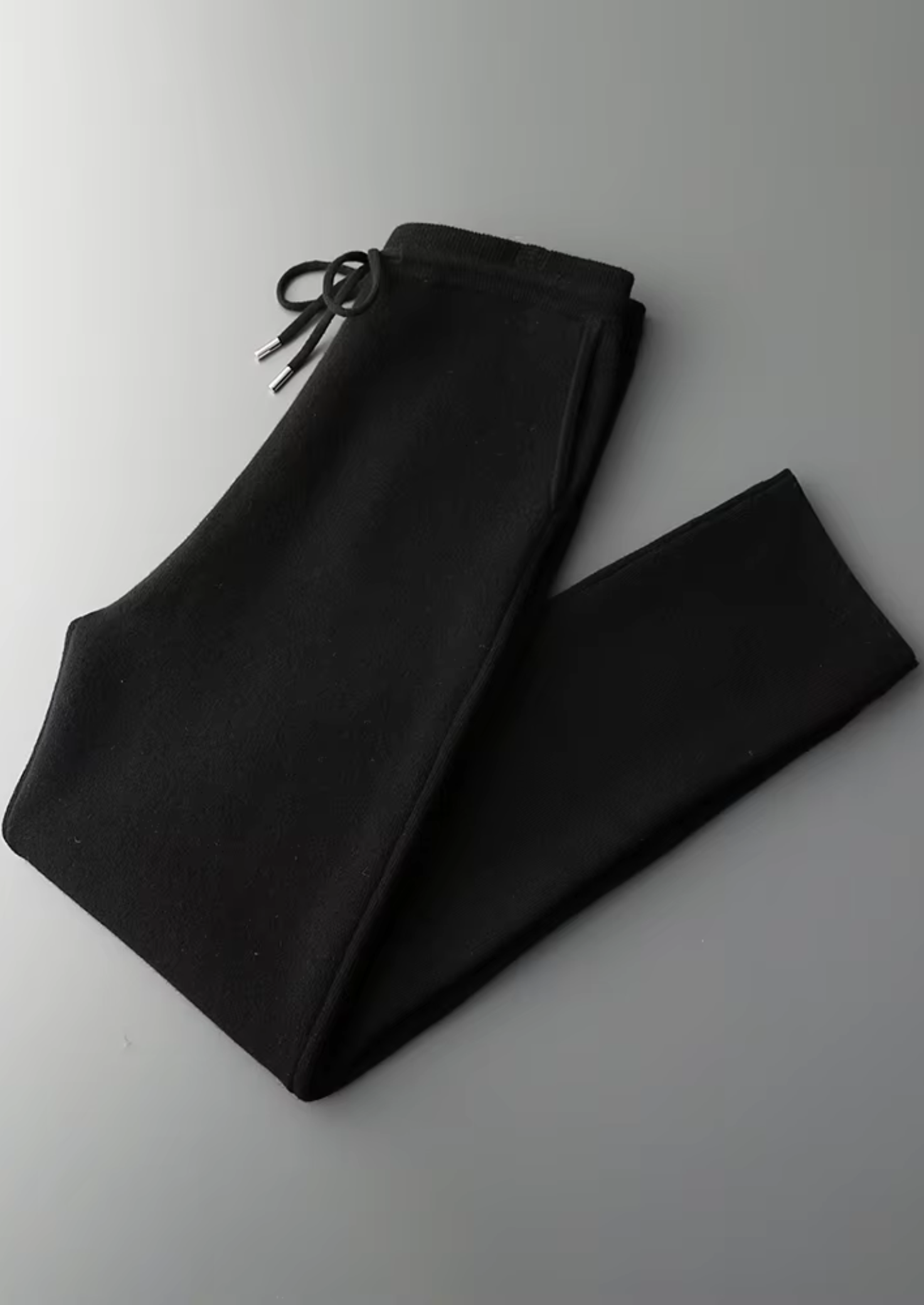 Pure Extra-Fine Merino Wool Black Savro Set | Castielli