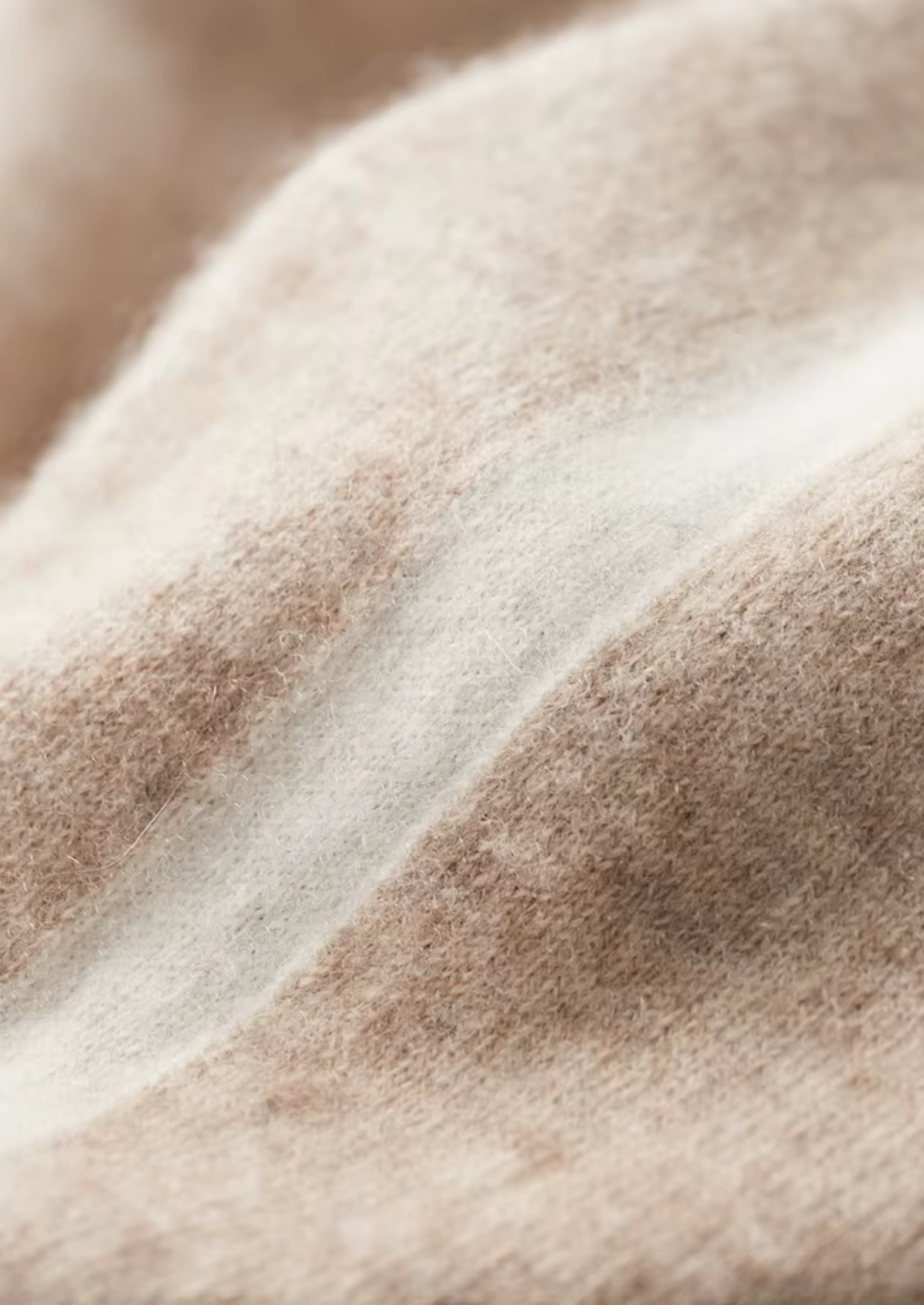 Premium Cashmere Sand Vienna Leisure Set | Castielli