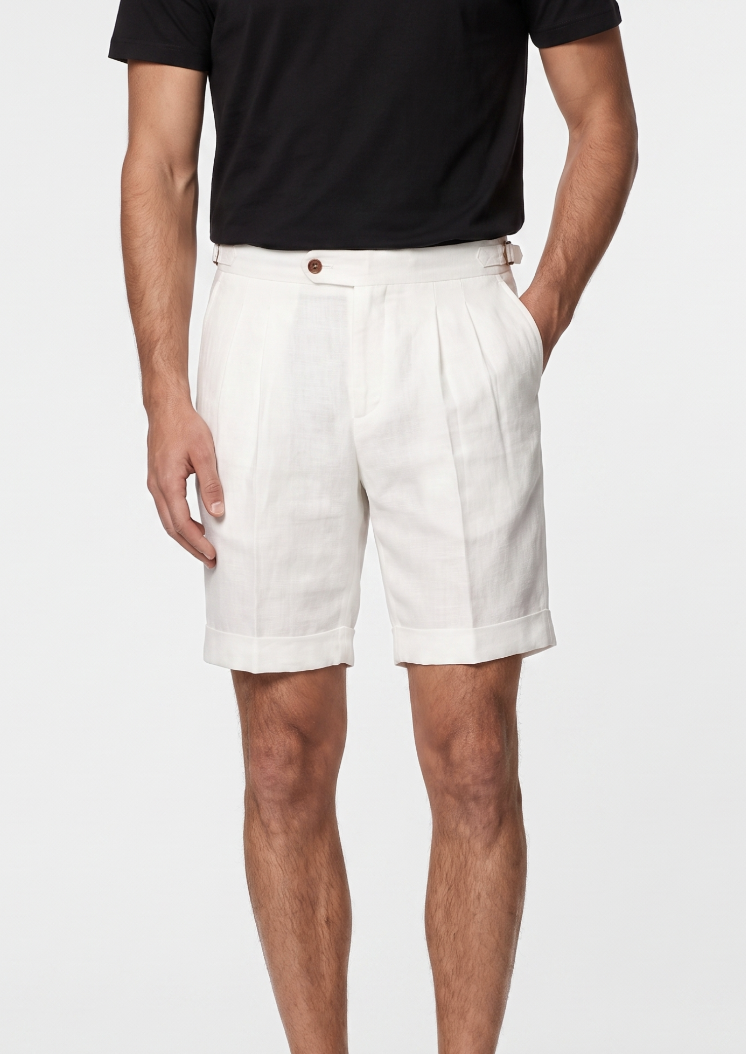 White Pleated Linen Seaside Shorts | Castielli