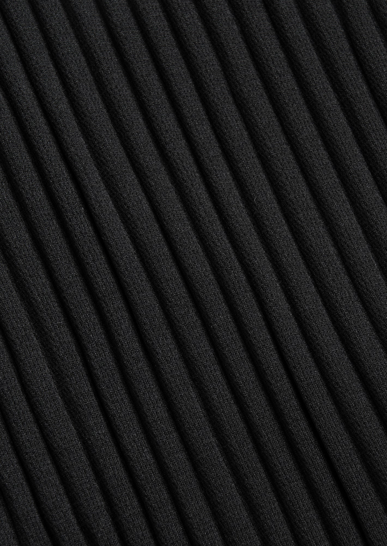 Black Pleated Summer Set | Castielli
