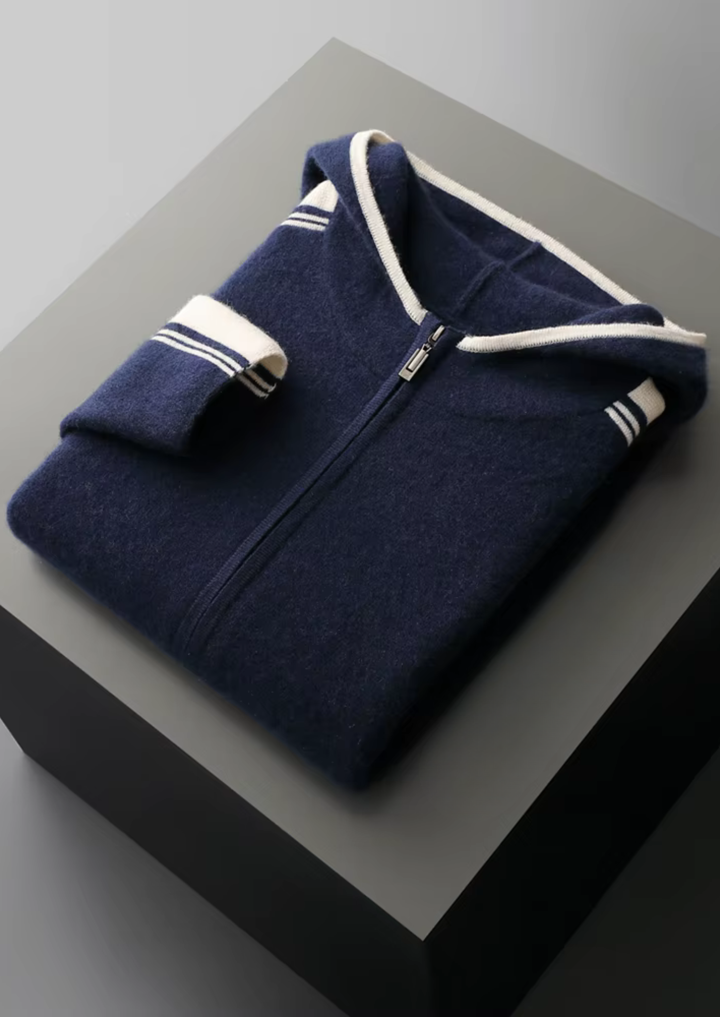 Pure Extra-Fine Merino Wool Navy Blue Damien Set | Castielli