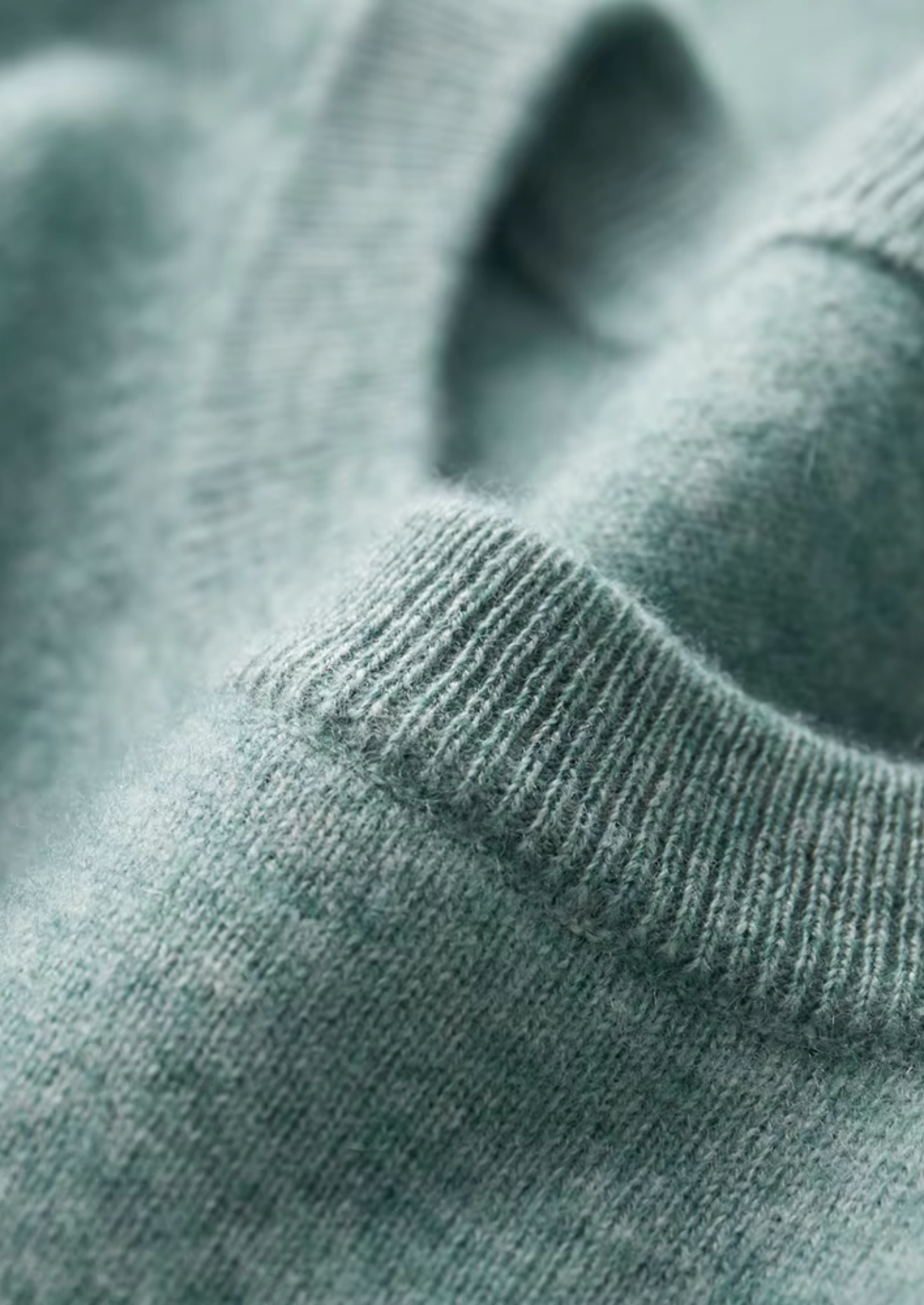 Premium Cashmere Classic Crewneck T-Shirt - Verdant Slate | Castielli