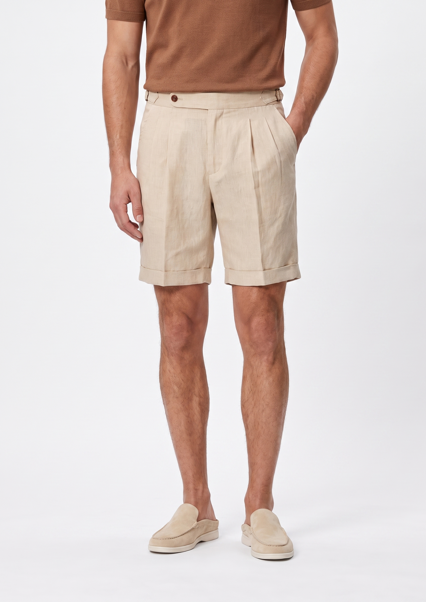 Sand Pleated Linen Seaside Shorts | Castielli