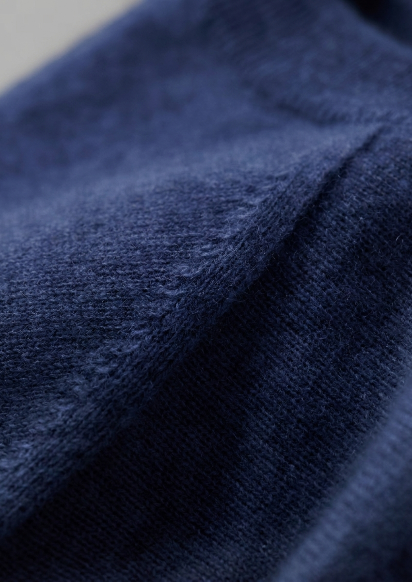 Premium Cashmere Classic Crewneck T-Shirt - Navy Blue | Castielli
