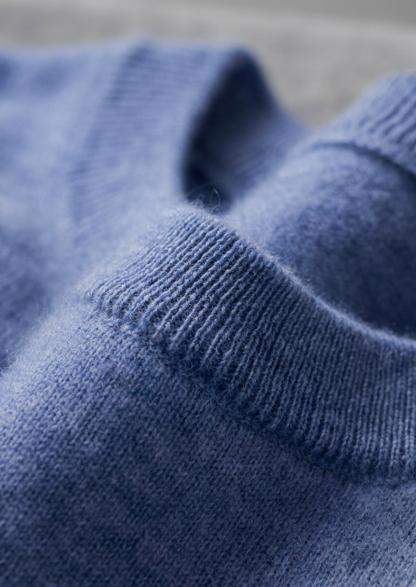 Premium Cashmere Classic Crewneck T-Shirt - Deep Atlantic | Castielli