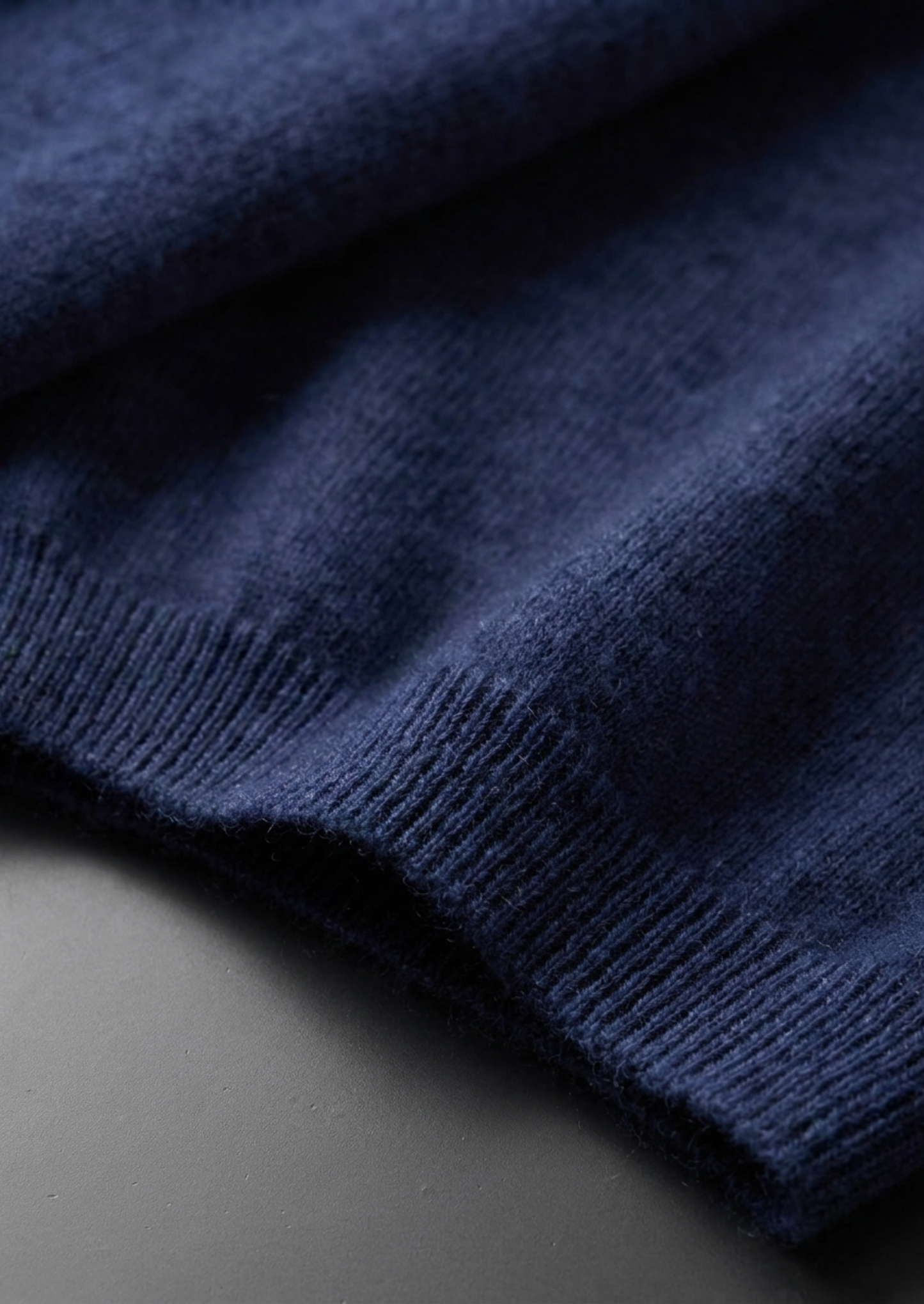 Premium Cashmere Classic Crewneck T-Shirt - Navy Blue | Castielli