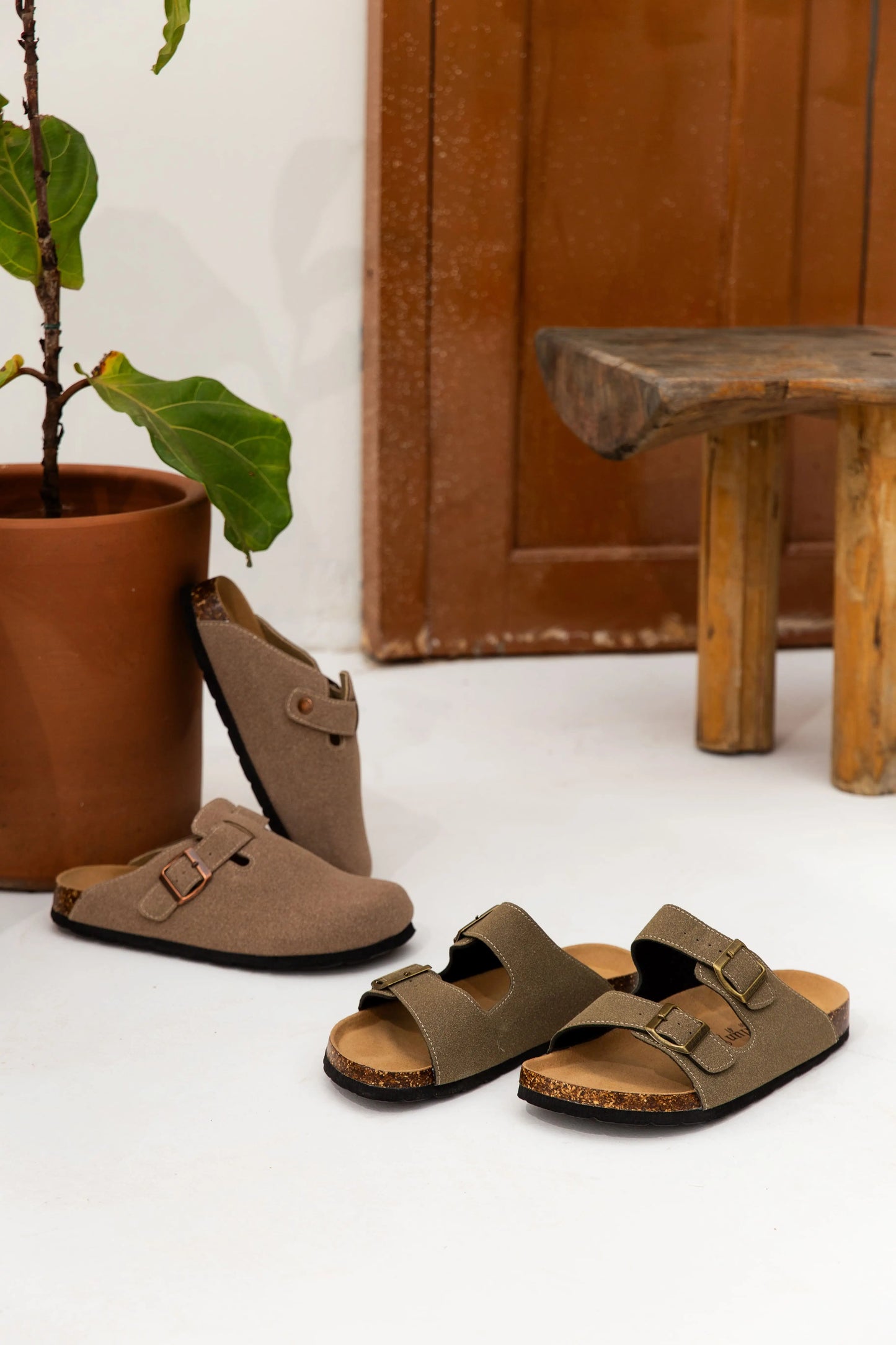 Maibulun Suede Arizona Sandals - Moss Green | Castielli