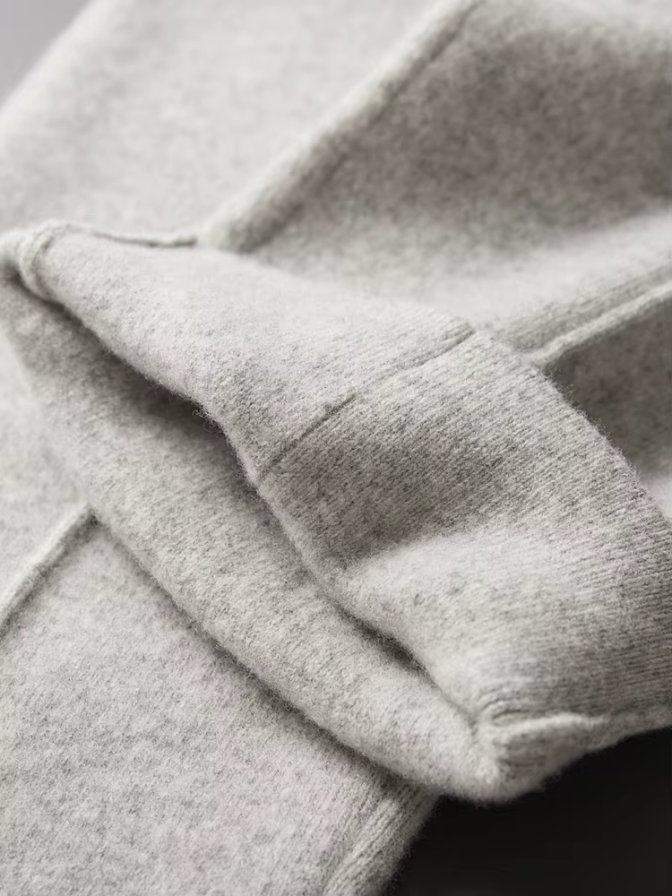Pure Extra-Fine Merino Wool Leisure Trousers | Castielli