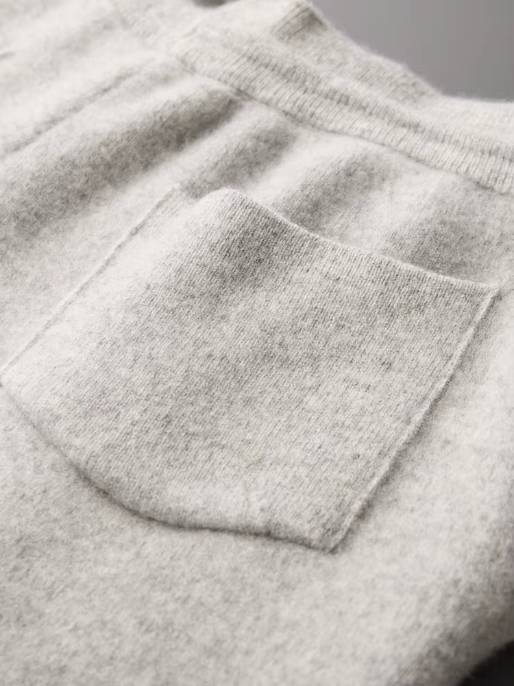 Pure Extra-Fine Merino Wool Leisure Trousers | Castielli