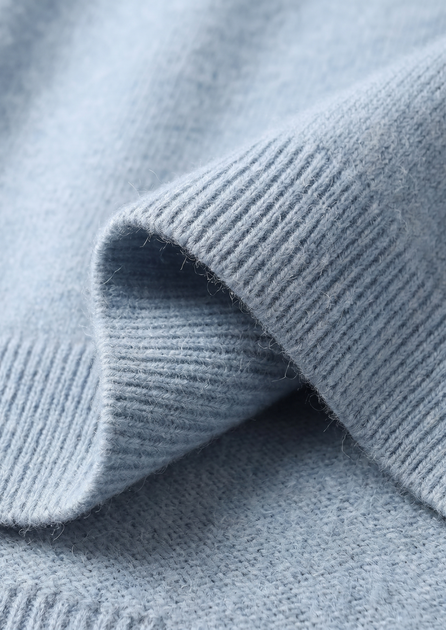 Pure Extra-Fine Merino Wool Light Blue Luzzo Set | Castielli
