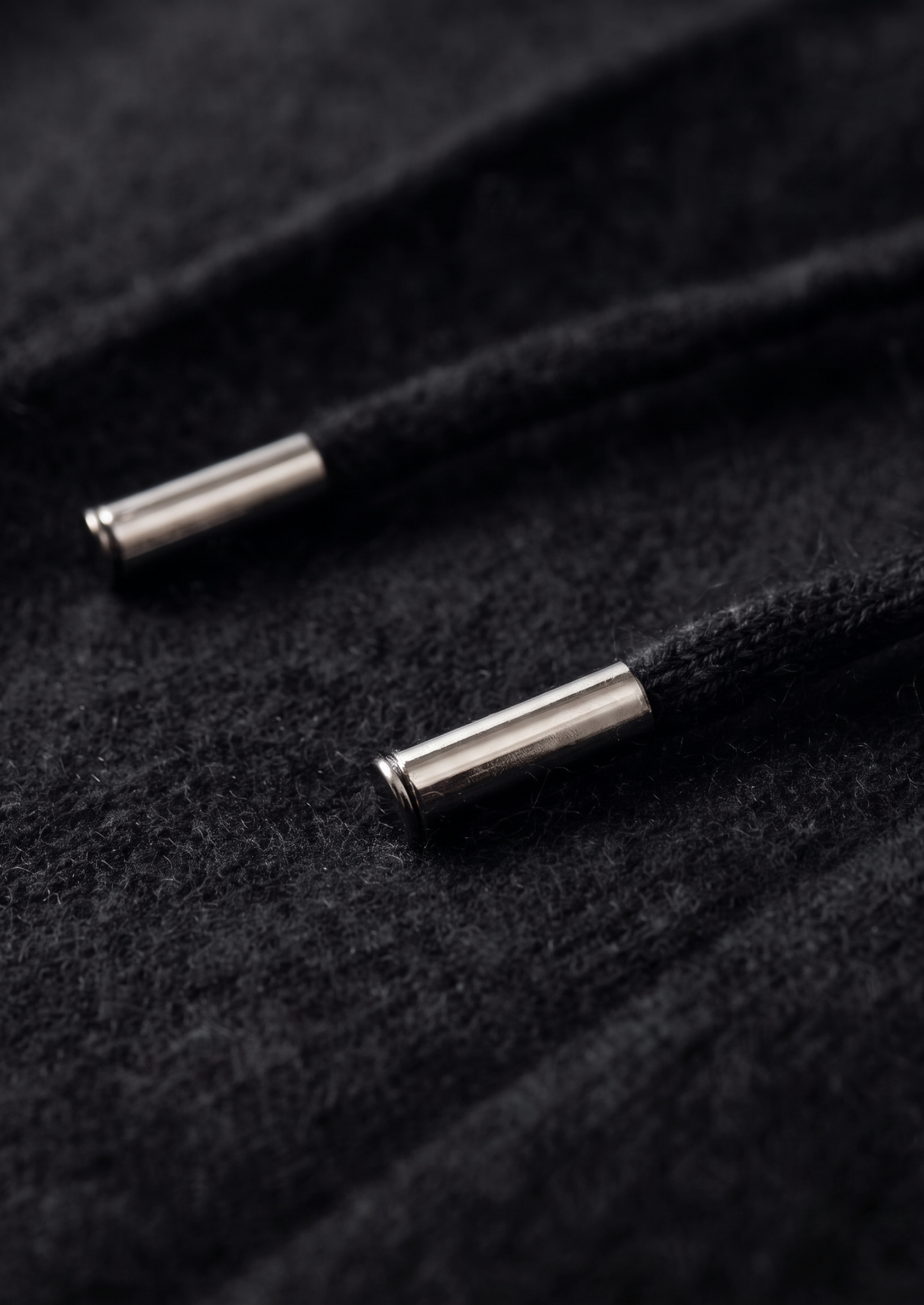 Pure Extra-Fine Merino Wool Black Luzzo Set | Castielli