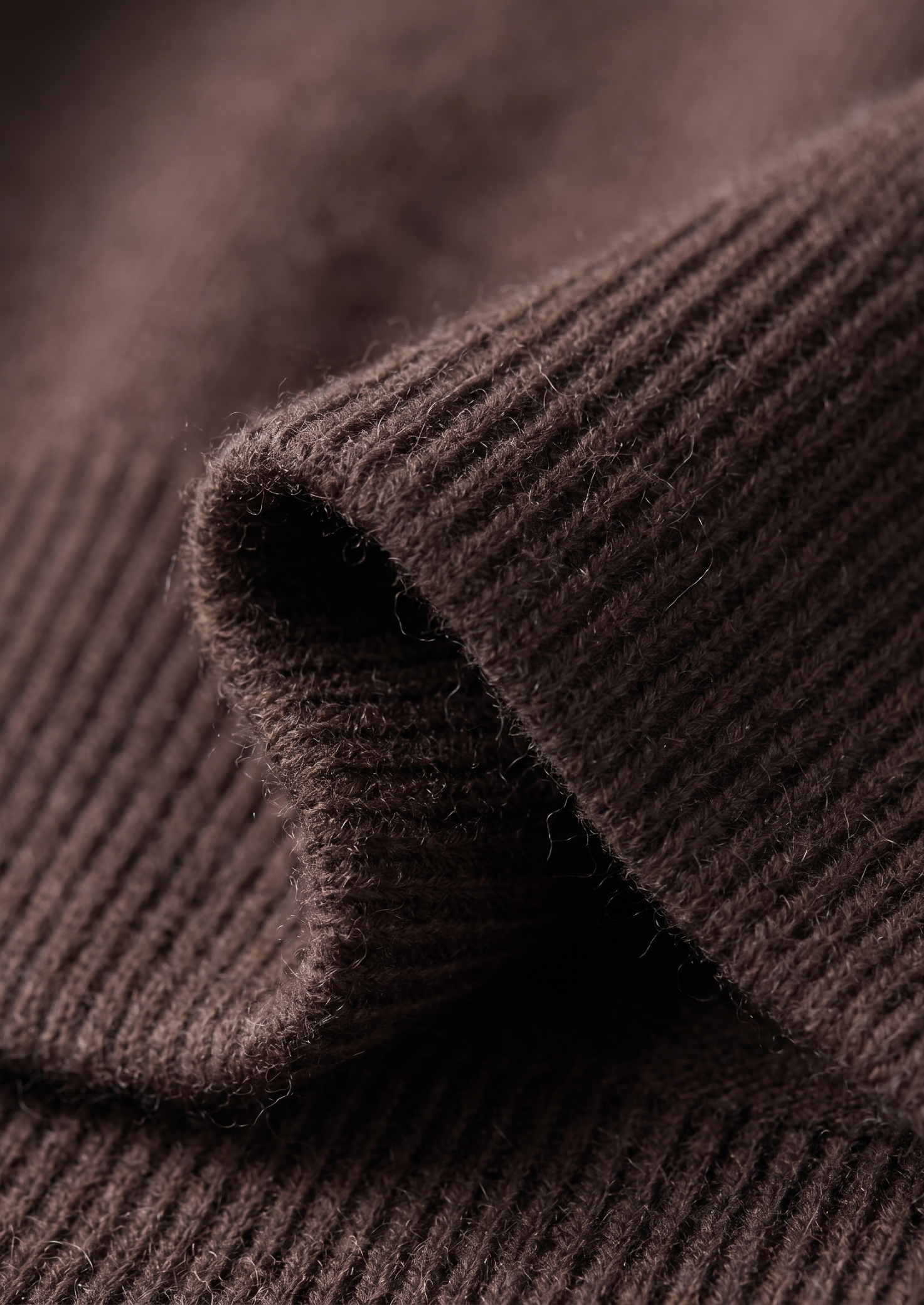 Pure Extra-Fine Merino Wool Dark Brown Luzzo Set | Castielli
