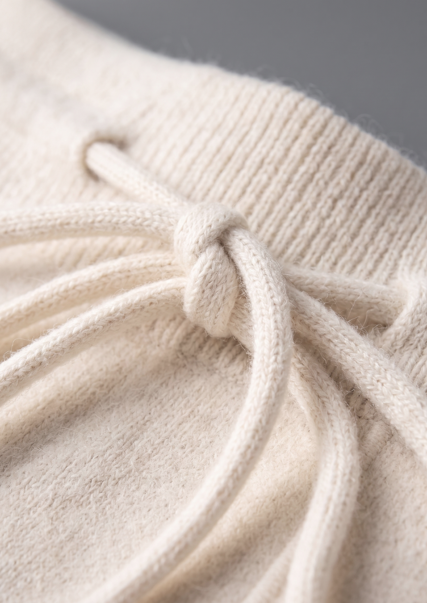 Pure Extra-Fine Merino Wool Cream White Luzzo Set | Castielli
